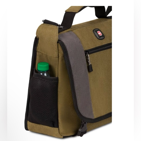 Wenger Zinc 14” Messenger Laptop Bag - Picture 5 of 14